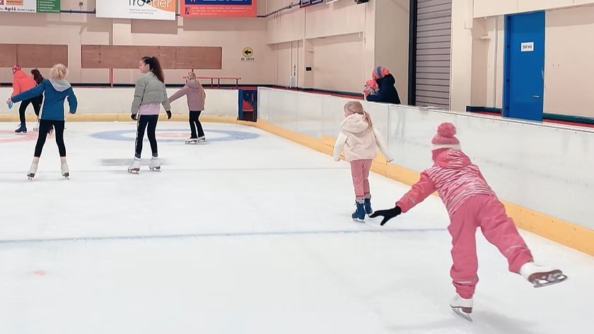 Border Ice Rink Tickets - Free £5 Voucher