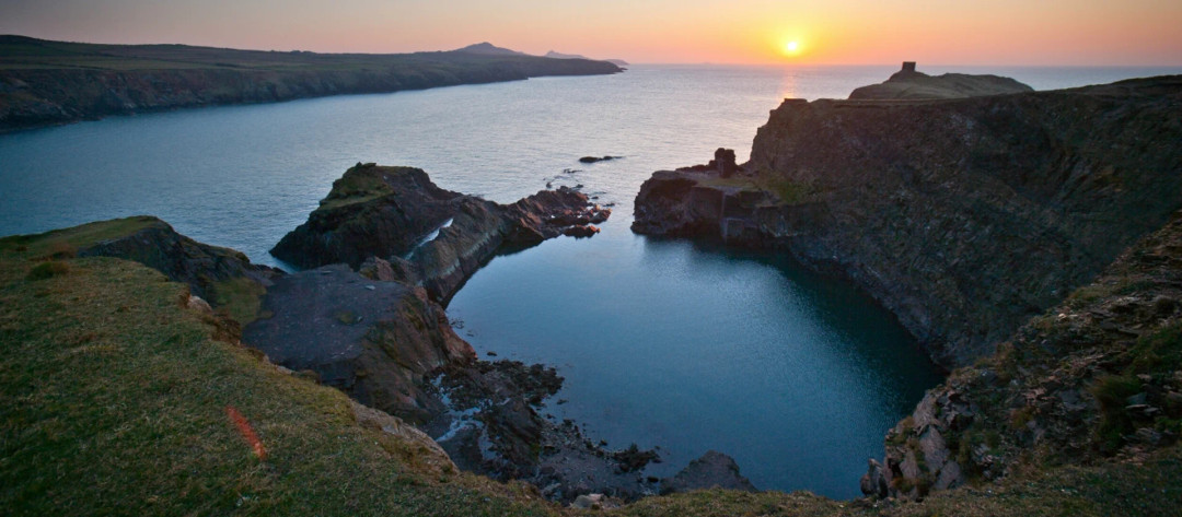 Image courtesy of Jade Braham Photography Blue Lagoon in Pembrokeshire