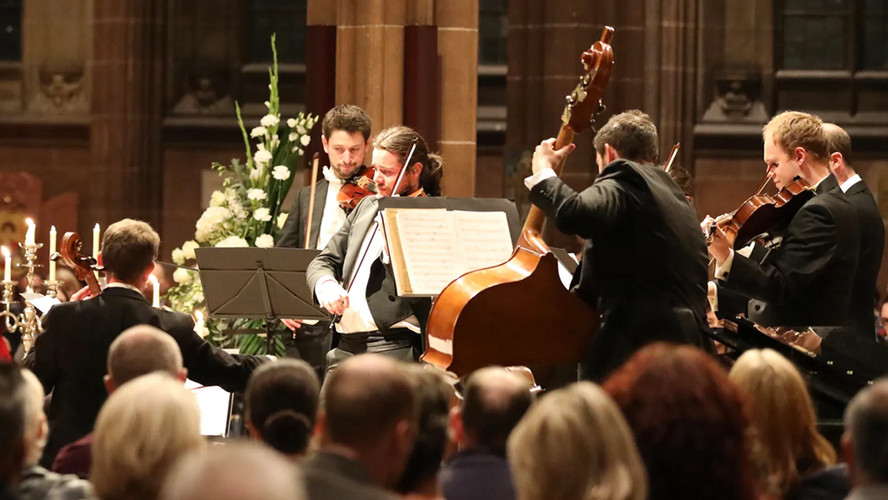 christmas-baroque-by-candlelight-concerts-candlelit-concerts-near-me