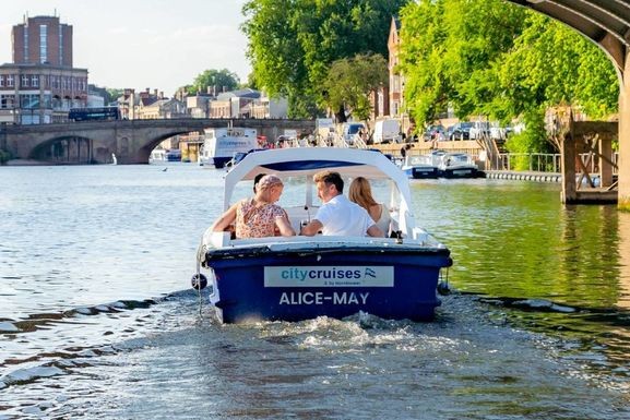 Drive Boat Self Drive Boat Trips York - River Ouse Boat Hire York