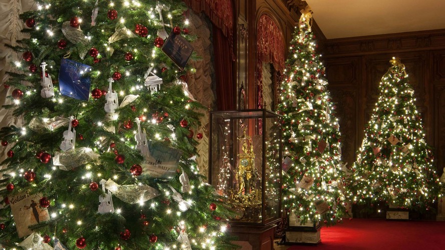 Christmas at Waddesdon Manor House and Garden Tickets - Best Prices Online