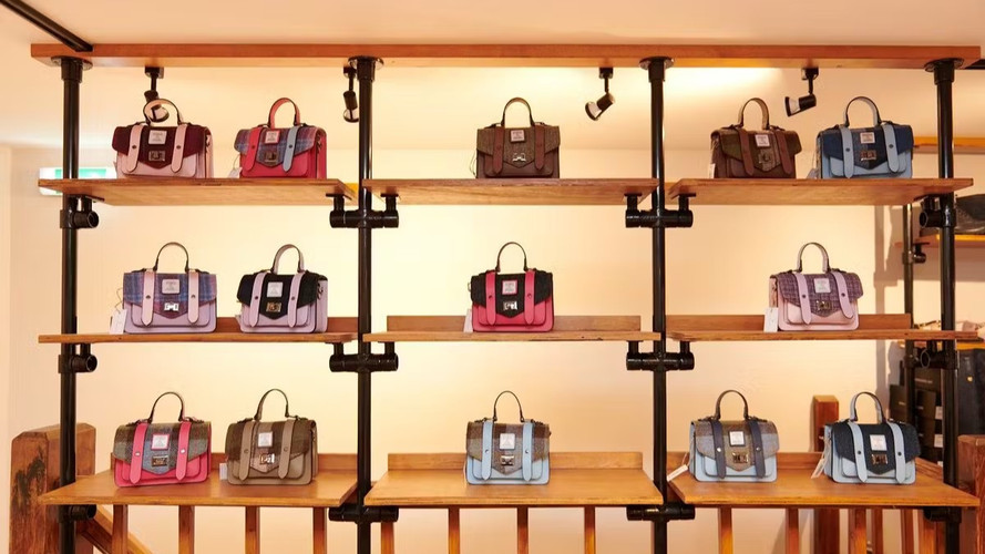 Islander Edinburgh Experiences Design Your Own Handbag