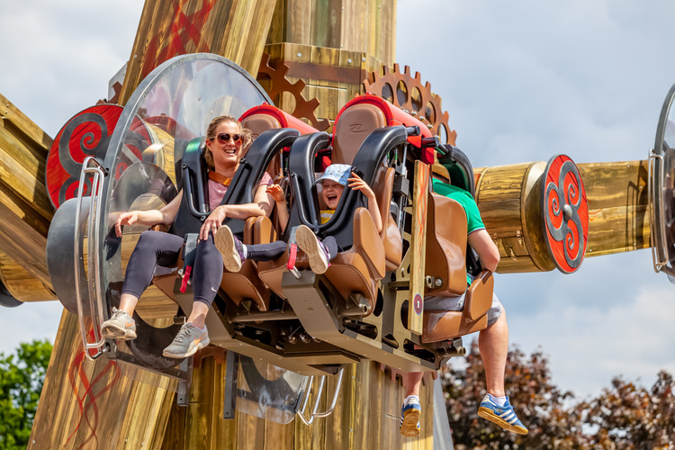 Drayton Manor Tickets - 33% Off This Summer!
